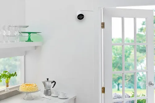 Lorex W482CAD-E 2K QHD Indoor/Outdoor Wi-Fi Security Camera