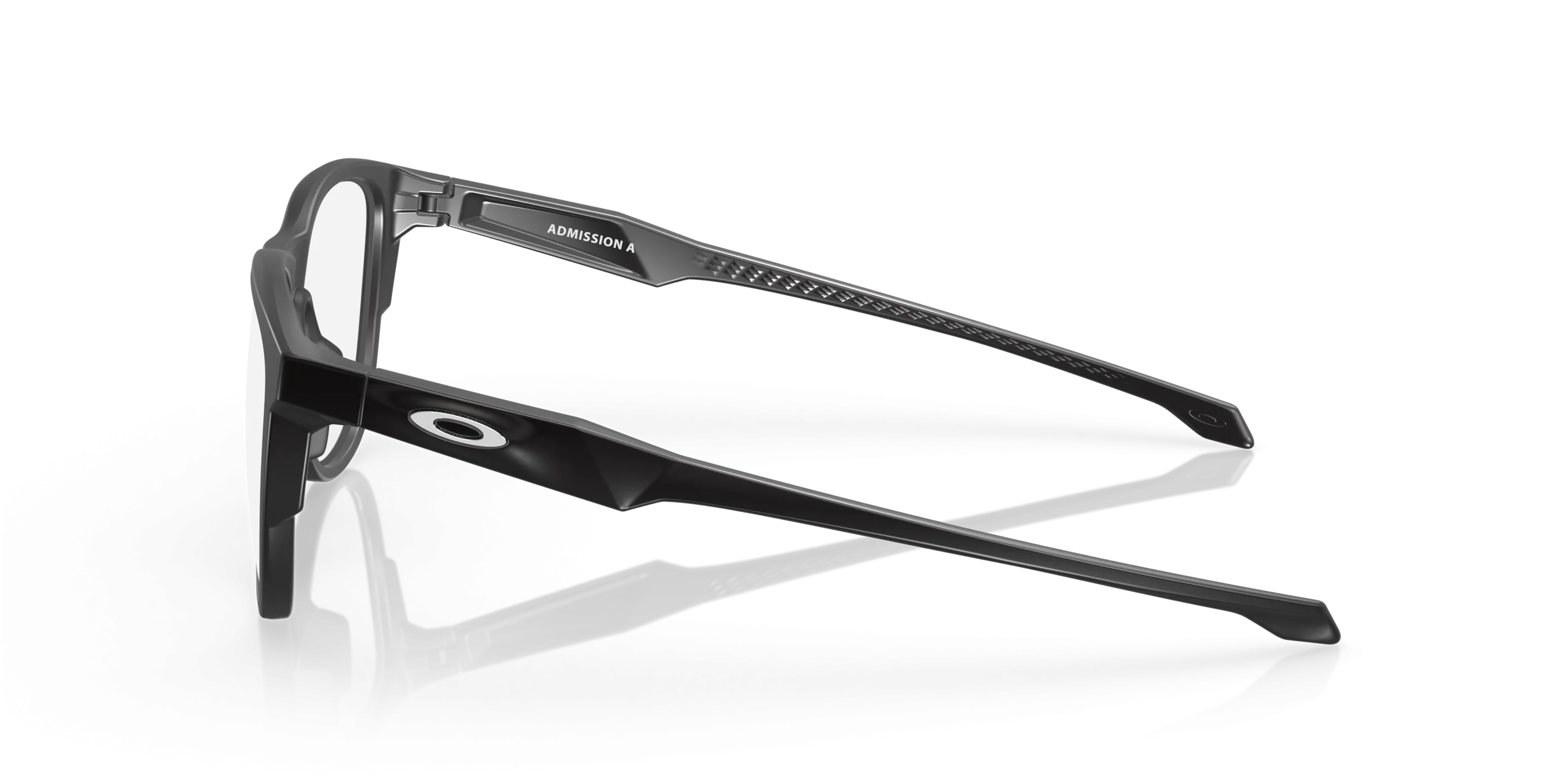Oakley Admission (Low Bridge Fit)