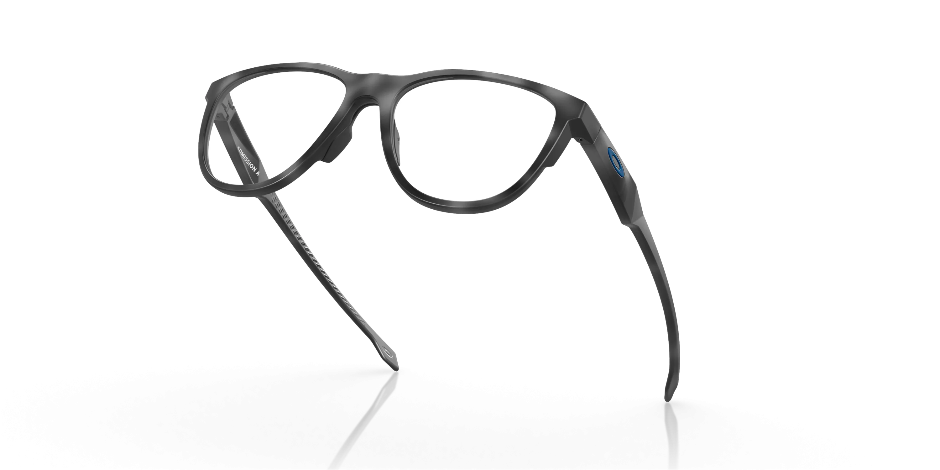 Oakley Admission (Low Bridge Fit)